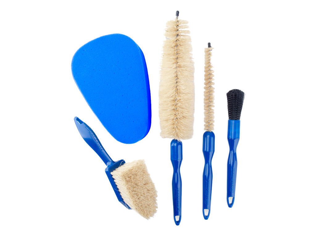 KIT PROFESIONAL DE CEPILLOS DE LIMPIEZA (4 CEPILLOS + 1 ESPONJA JABONERA) - Imagen 1