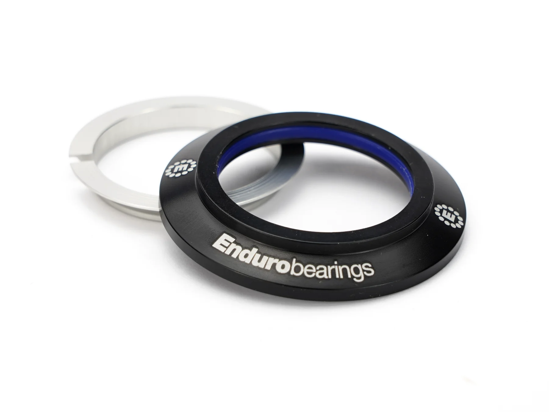 RECAMBIO RODAMIENTO - TAPA SUPERIOR DIRECCION IS41/42 NEGRA CON ANILLO - HDC-0018-BK - IS 41/42 Upper Headset Bearing Cap w/compression (black) - Imagen 1